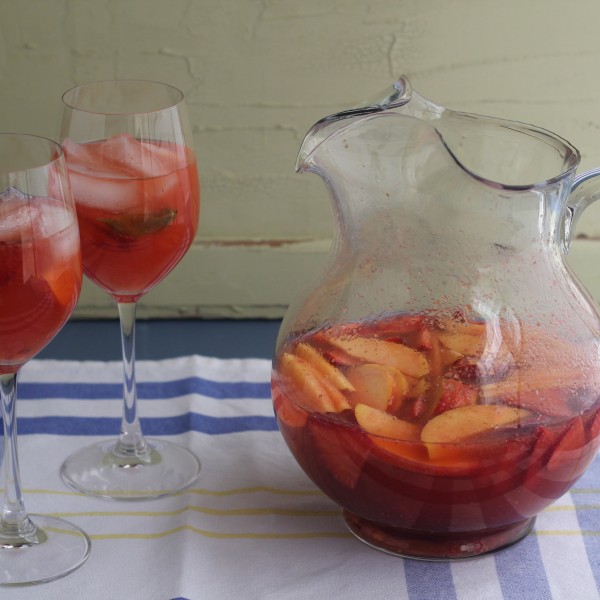 Sparkling Rose Sangria